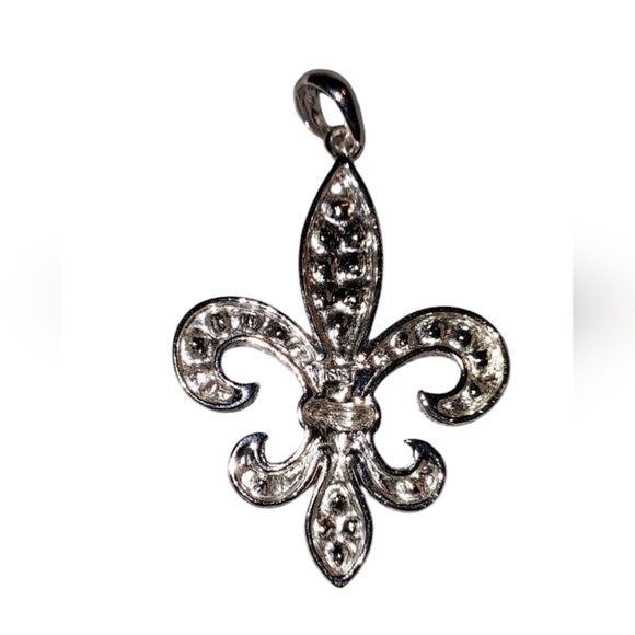 Silver tone Fleur-de-Lis pendant with Sparkling Gemstones - Picture 2 of 2
